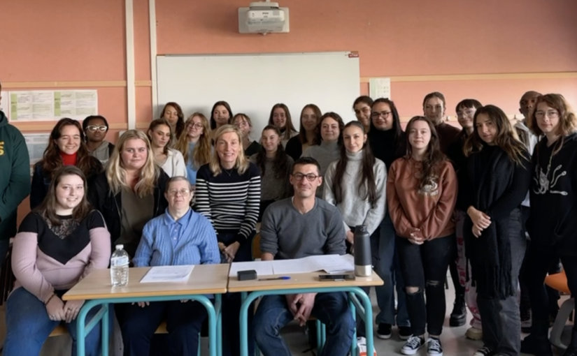 <strong>Une Rencontre inspirante entre Christine Juilhard, personne accompagnée, et les étudiants en BTS ESF </strong>