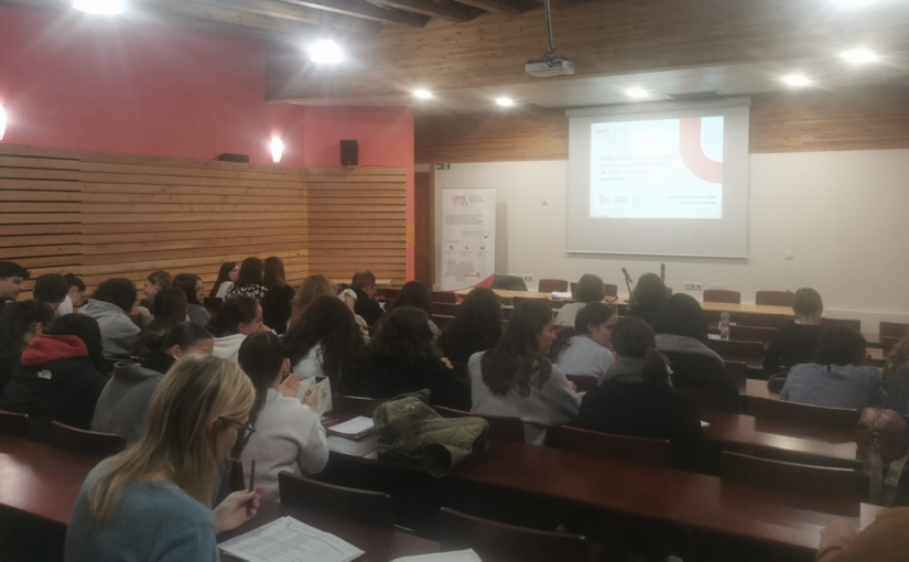 Les élèves de TST2S 2 participent à la rencontre départementale « Intégrer l’égalité femmes-hommes dans les projets de lutte contre la pauvreté » organisée par Labo Cités.